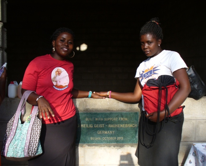 Gedenktafel am Ausbildungszentrum Gedenktafel am Ausbildungszentrum